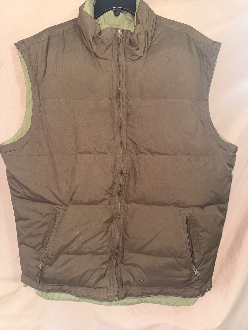 Roper Men's Olive Reversible Puffer Vest with Light Green Lining XL